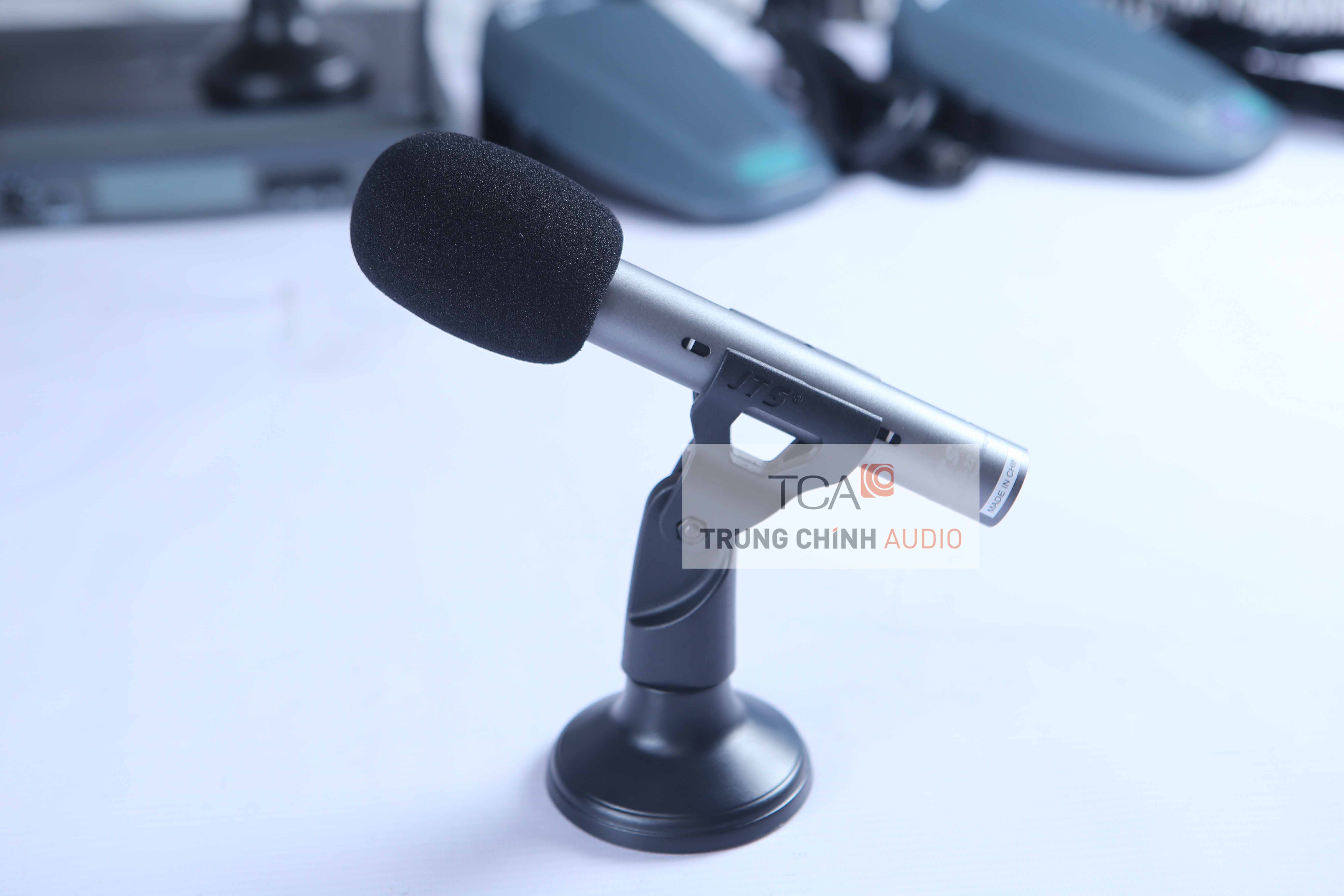 Microphone thu âm
